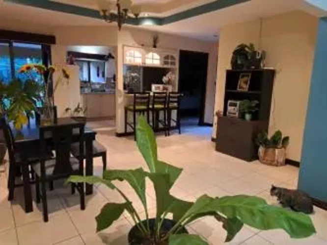 Casa en Santa Lucía de Barva